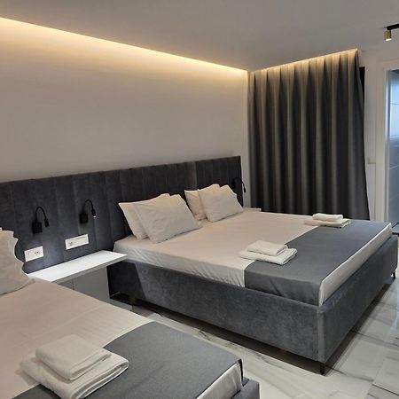 Wait 'N Sea Hotel Himare Exterior foto
