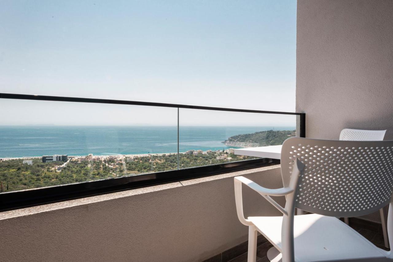 Wait 'N Sea Hotel Himare Exterior foto