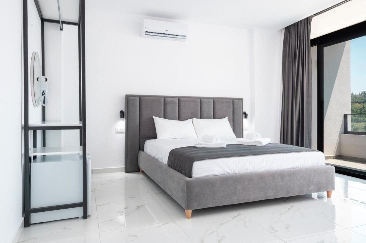 Wait 'N Sea Hotel Himare Exterior foto