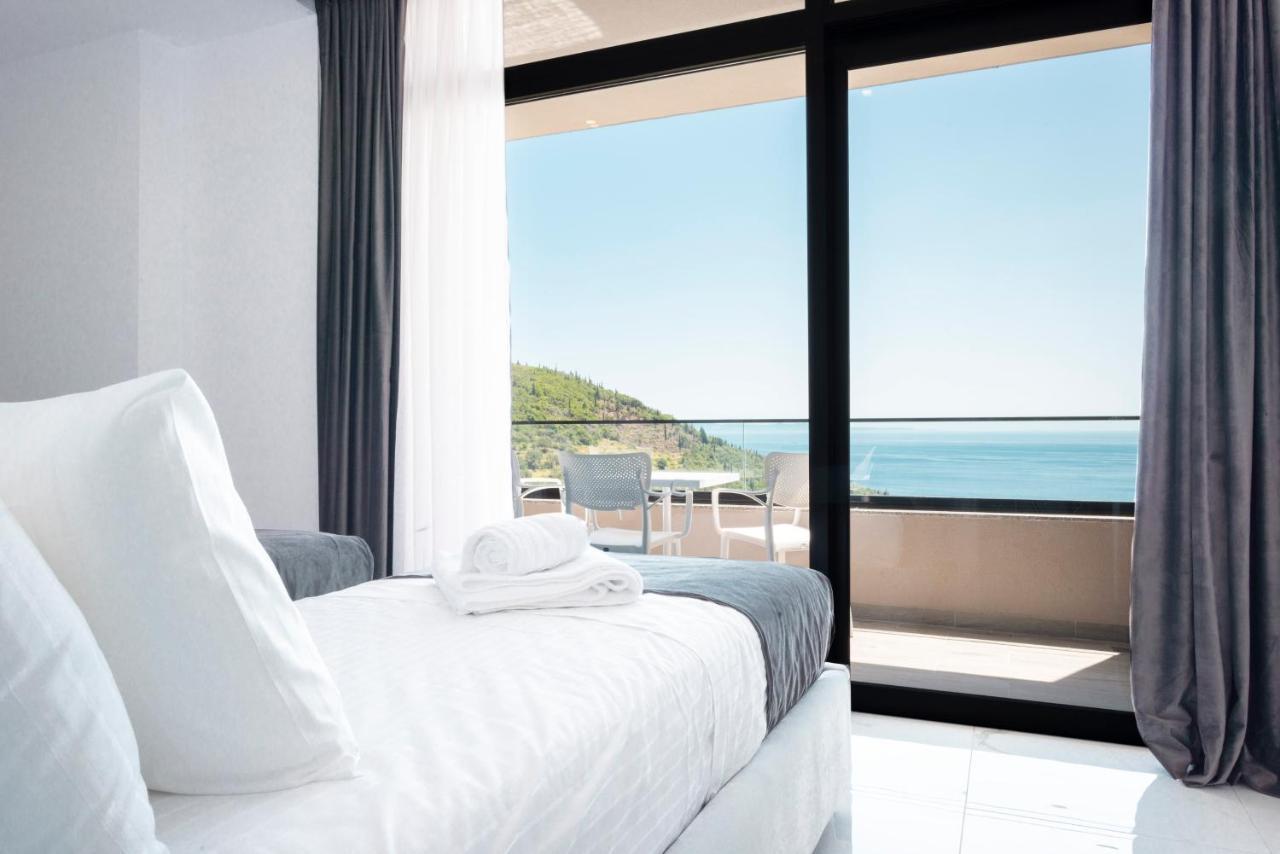 Wait 'N Sea Hotel Himare Exterior foto