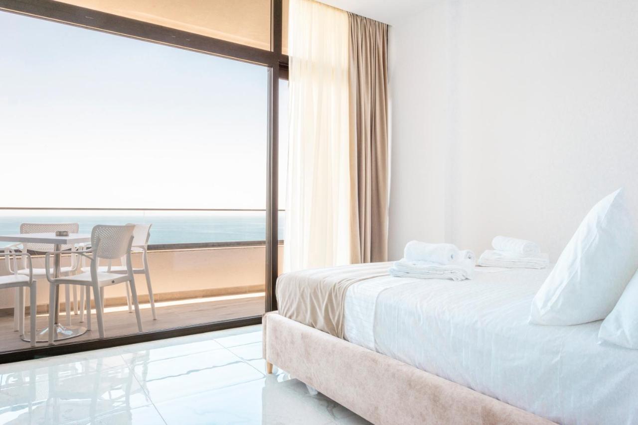 Wait 'N Sea Hotel Himare Exterior foto