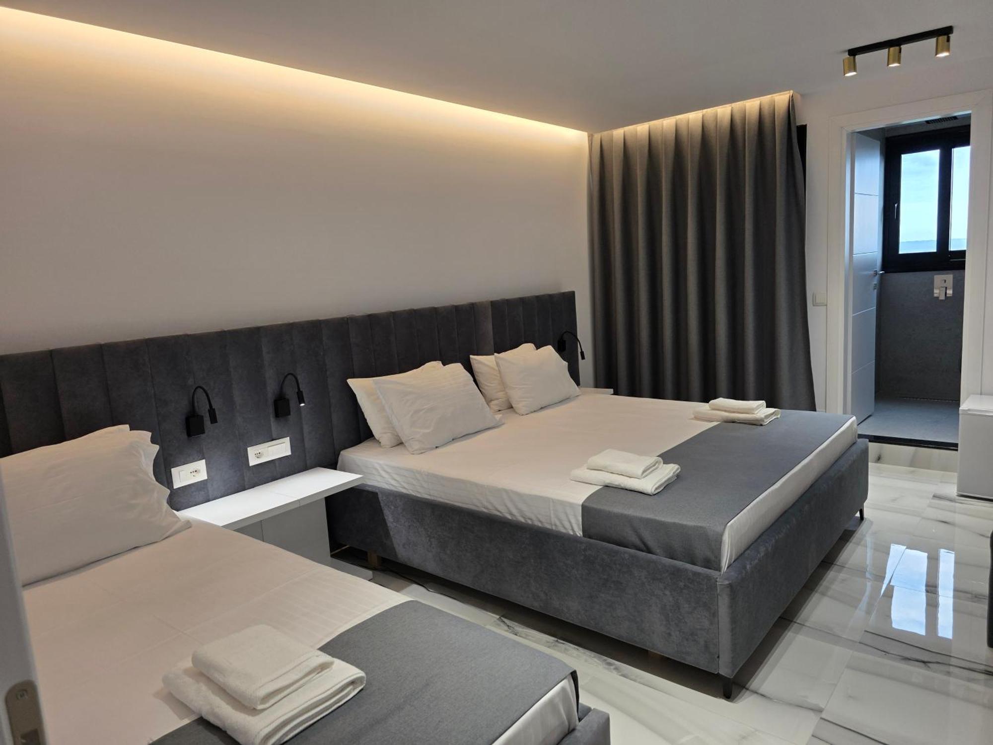 Wait 'N Sea Hotel Himare Exterior foto